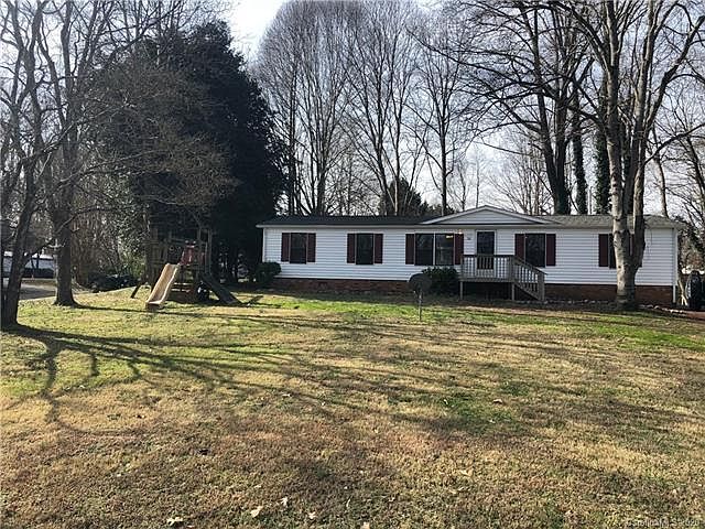 1st image of 6549 Emerald Isle Dr