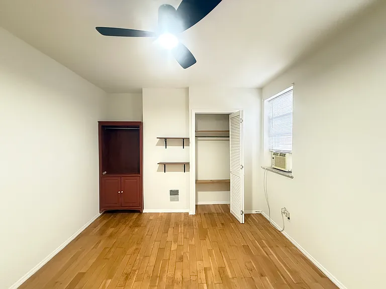 2544 S Darien St — Photo 9