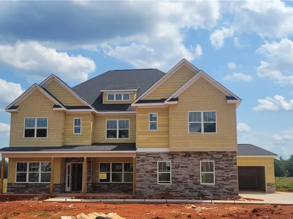 106 Meadow View Rd, Piedmont, SC 29673
