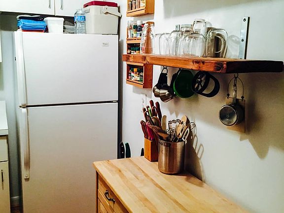 5th image of 358 Court St APT 21