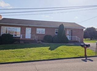 12806 Ioka Dr NE, Cumberland, MD 21502