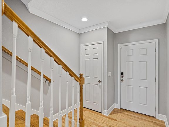 2nd image of 3209 W Horatio St Unit 2