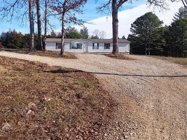 8732 Pine Ridge Ln, Dittmer, MO 63023