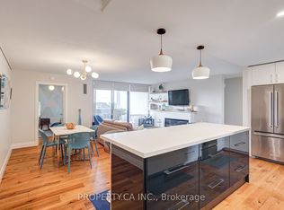 1535 Lakeshore Rd E #503, Mississauga, ON L5E3E2