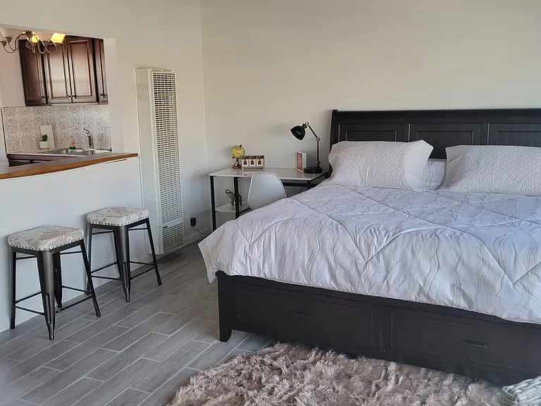 1430 Manhattan Beach Blvd #3 — Photo 13
