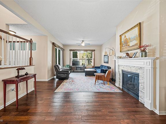2nd image of 38754 Renwood Ave