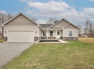 120 Cheyenne Dr, Lake Waynoka, OH 45171