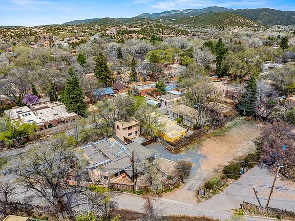 3rd image of 425 Camino Don Miguel