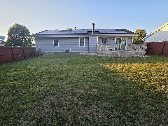 5th image of 638 Angelica Ln