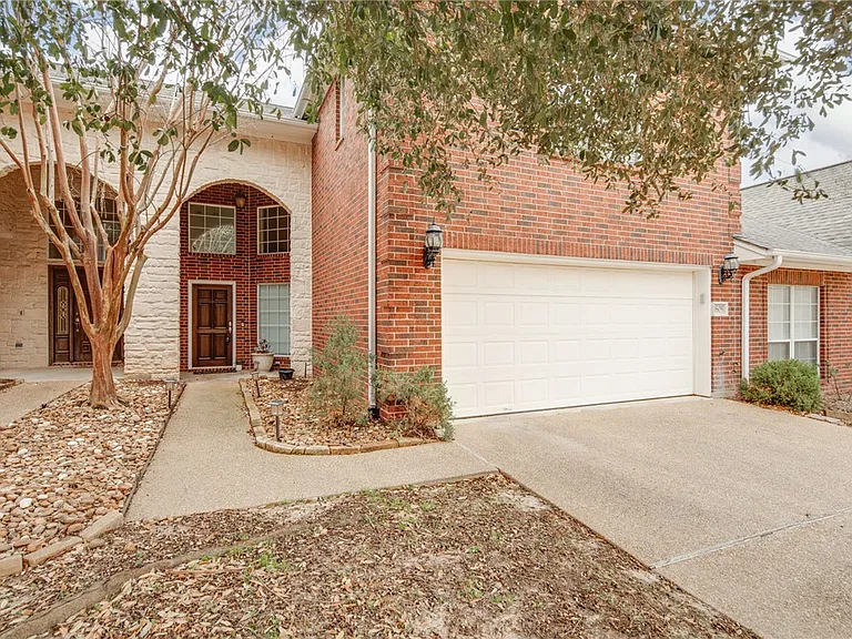 1605 Ethic Ln — Photo 3