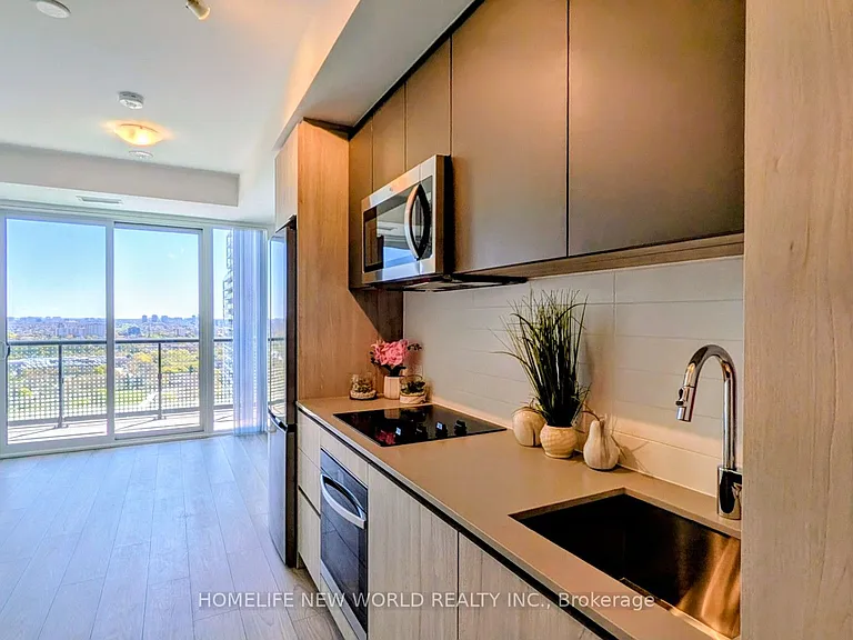 5858 Yonge St #2711 — Photo 3