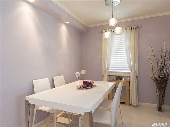 5th image of 5815 251st St