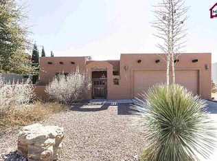 3964 Tiger Woods Dr, Las Cruces, NM 88011