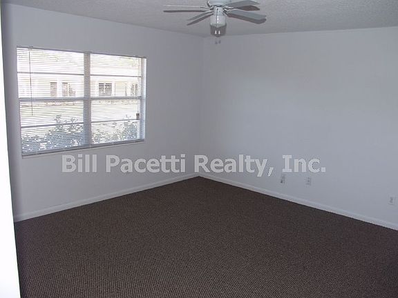 5th image of 4217 Maine St
