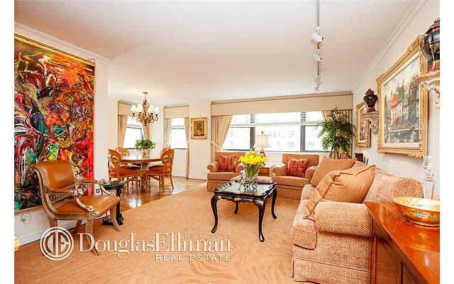 Sold by Douglas Elliman | media 16