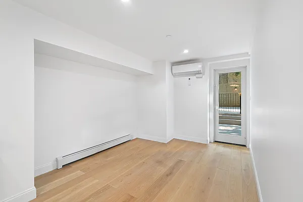 Rented by Nest Seekers International | media 11