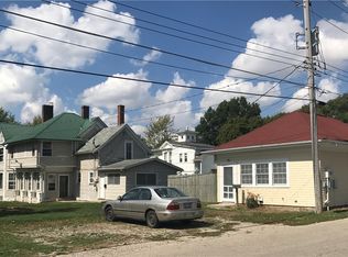 1120 1/2 Broad St, Grinnell, IA 50112