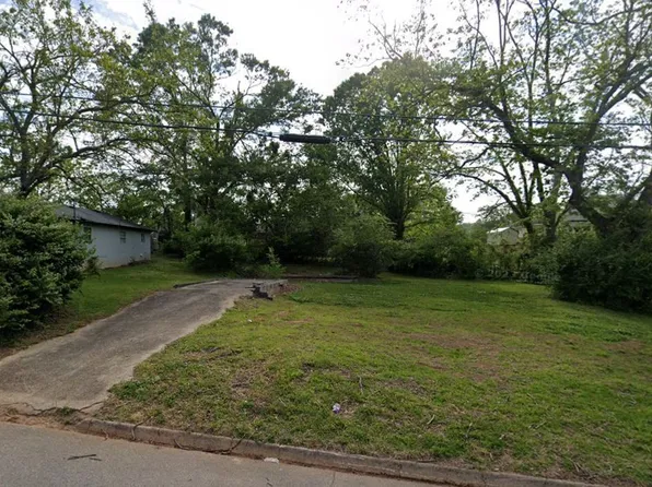 602 Circus St, Griffin, GA 30223