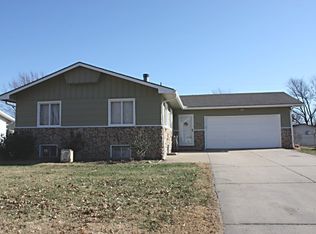 510 N 9th St, Towanda, KS 67144