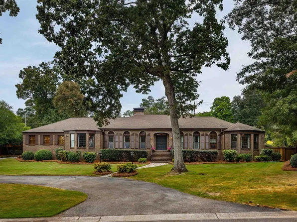 3812 Valley Head Rd, Birmingham, AL 35223