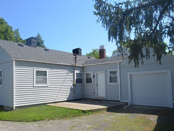 3rd image of 2909 W Ashland Ave