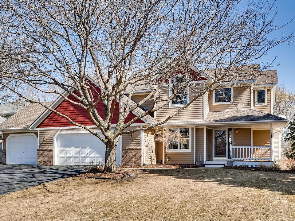 1st image of 767 Winterberry Dr