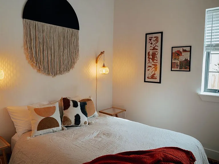 475 N Galapago St #2 — Photo 13