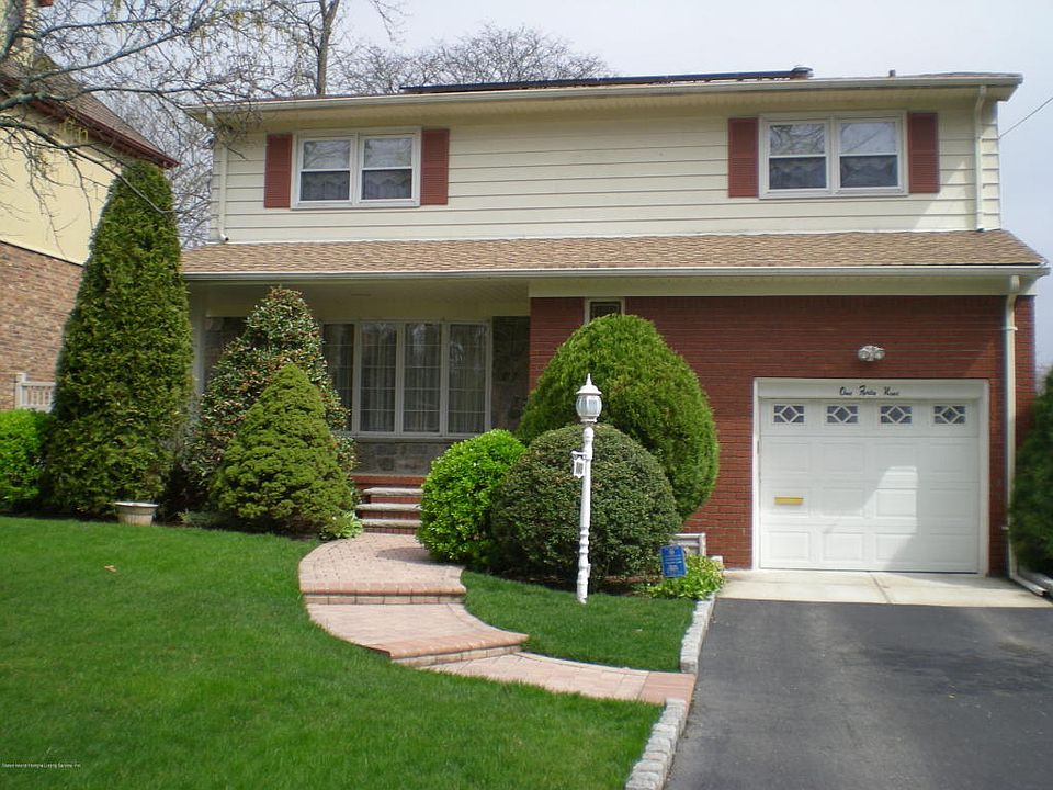 1st image of 149 Oak Ave