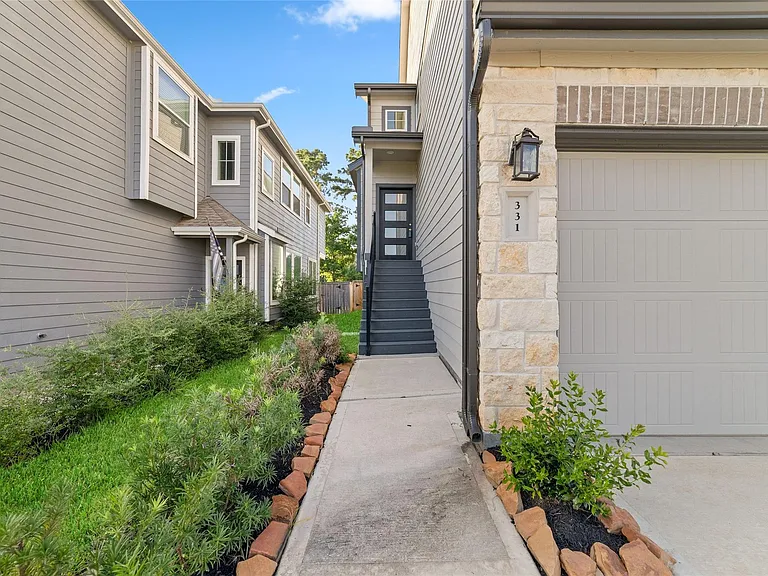 331 E Coralburst Loop — Photo 6