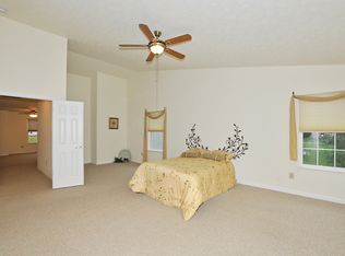 2811 Sonnet Dr, Anderson, IN 46013