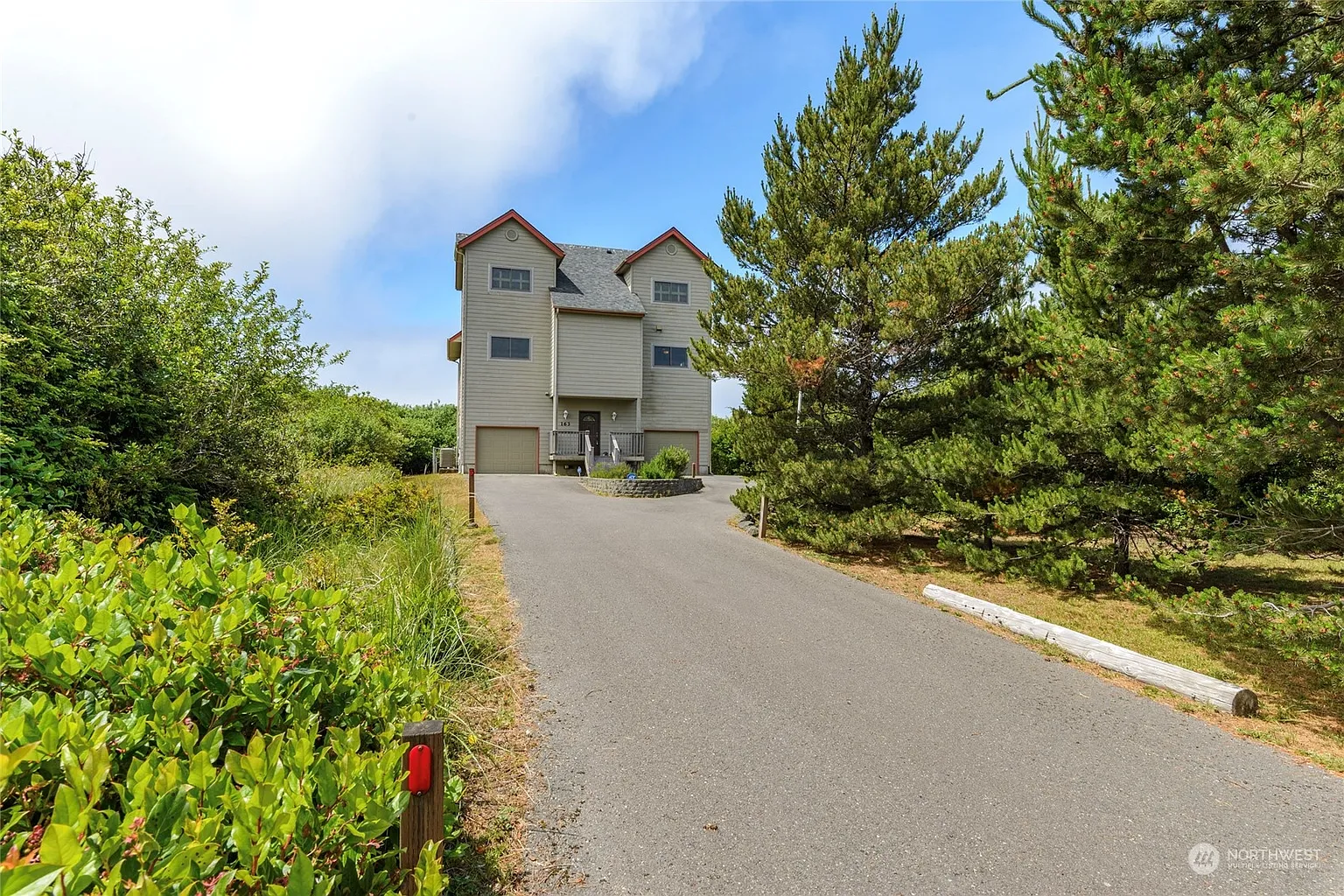 163 Sand Dune Avenue SW photo 1