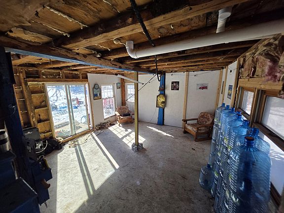 17th image of this home