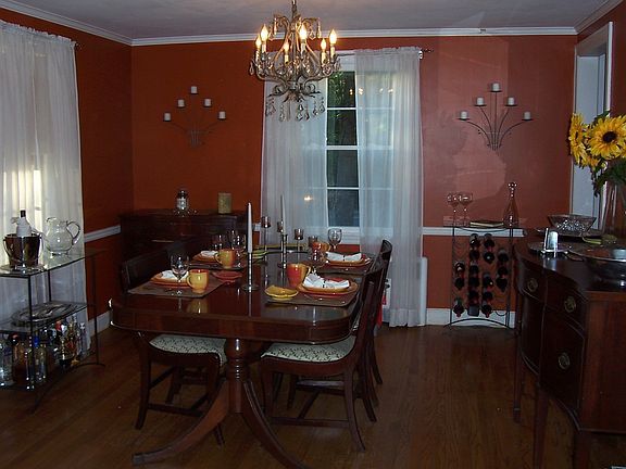 formal diningroom