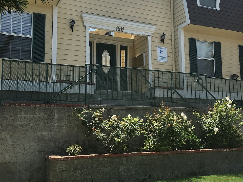 1st image of 1611 S Bundy Dr APT 06