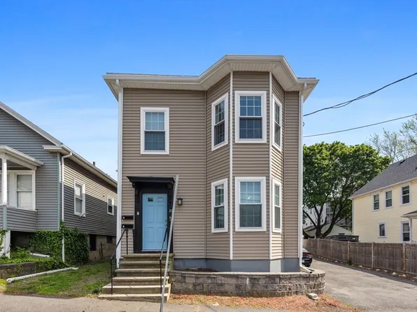 21 Laurel St, Salem, MA 01970