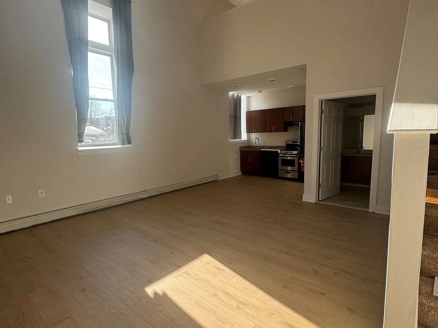Studio, 516 sqft, $1,800 — Photo 1