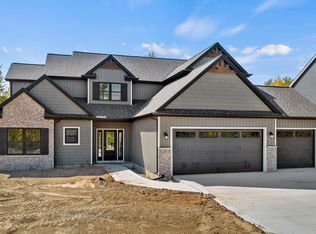 7553 Haven Blvd, Fort Wayne, IN 46804