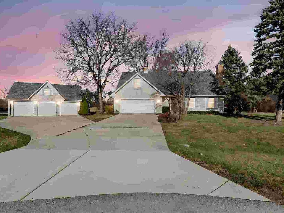 1st image of 31649 N Rein Ct