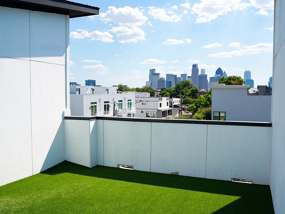 1st image of 4223 Delano Pl #103