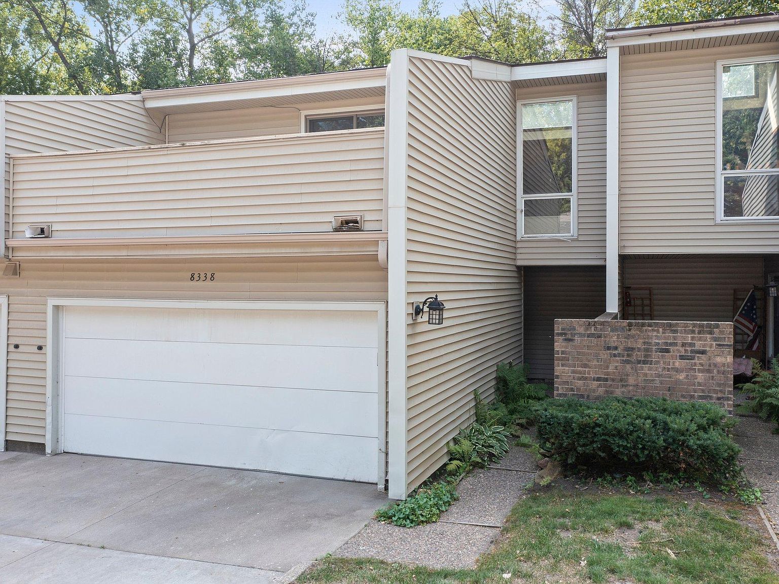 8338 139th Ct, Apple Valley, MN 55124 Zillow