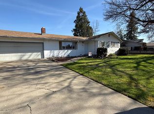 9657 Almond Dr, Live Oak, CA