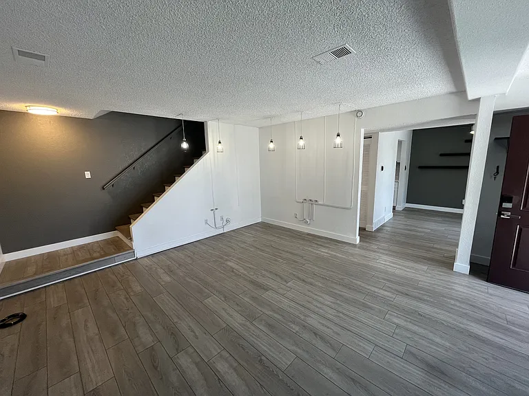 7703 W 87th Dr — Photo 5
