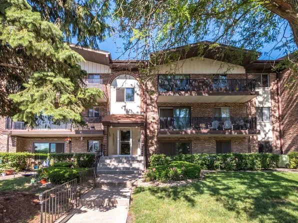 14030 S Laramie Ave APT 1709, Crestwood, IL 60445