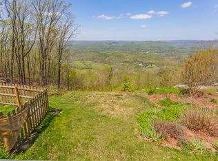 237 Brow Lake Rd, Lookout Mountain, GA 30750