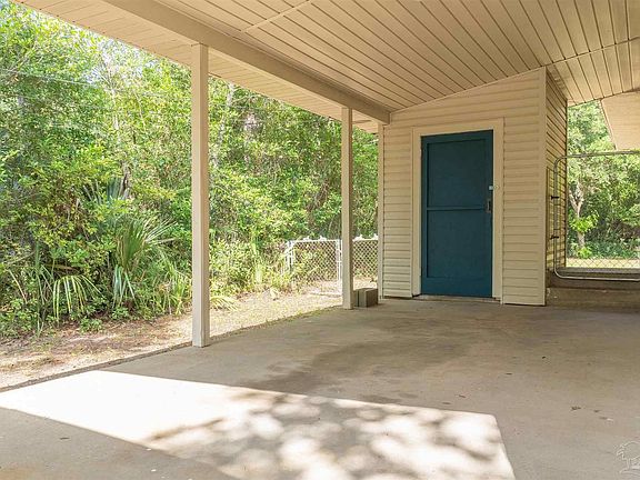 3rd image of 1104 Edison Dr