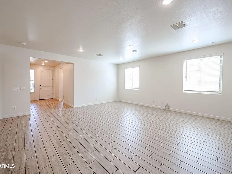 16739 W Sand Hills Rd — Photo 14