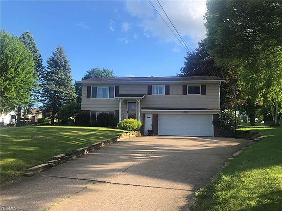 2nd image of 1850 Tammy Ct