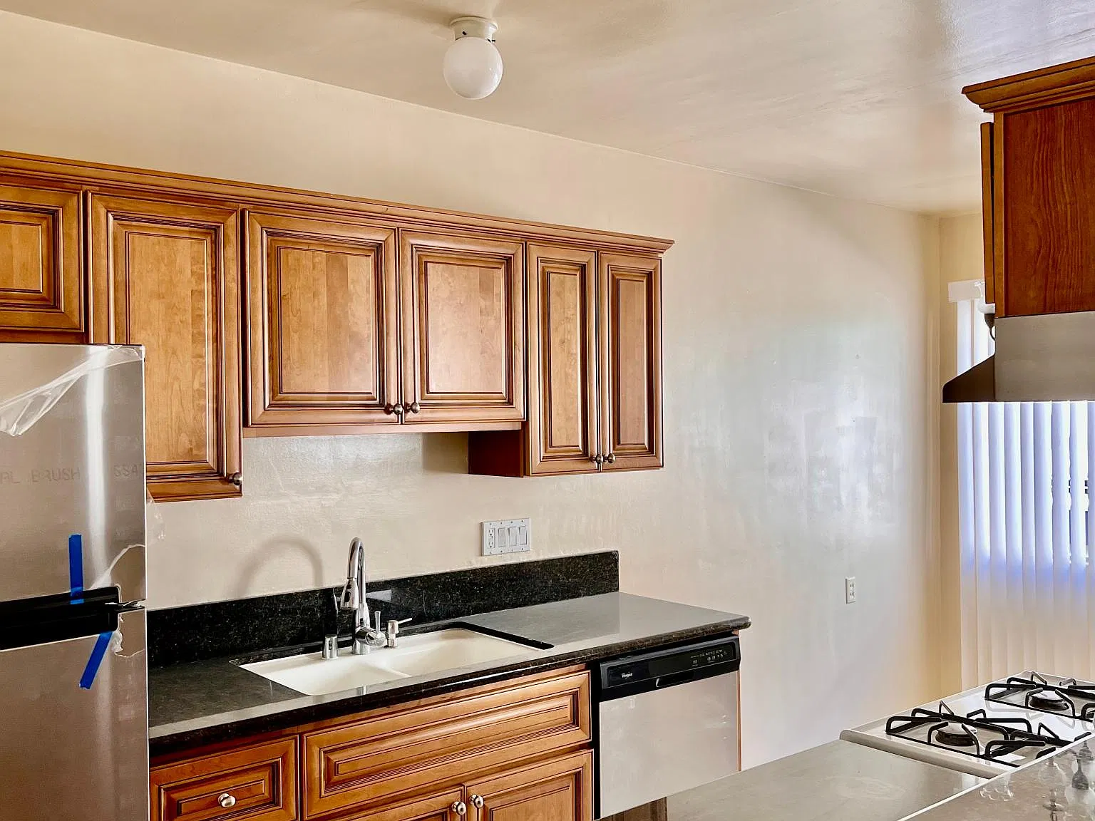 2 bed, 1080 sqft, $3,375 — Photo 4