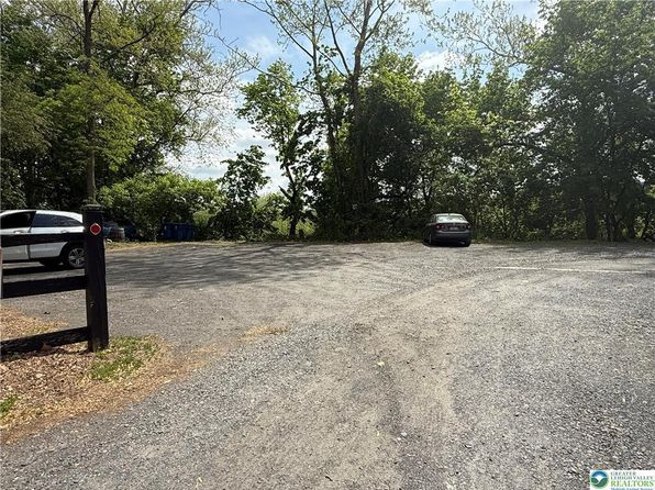 50 N Delaware Dr #4, Easton, PA 18042