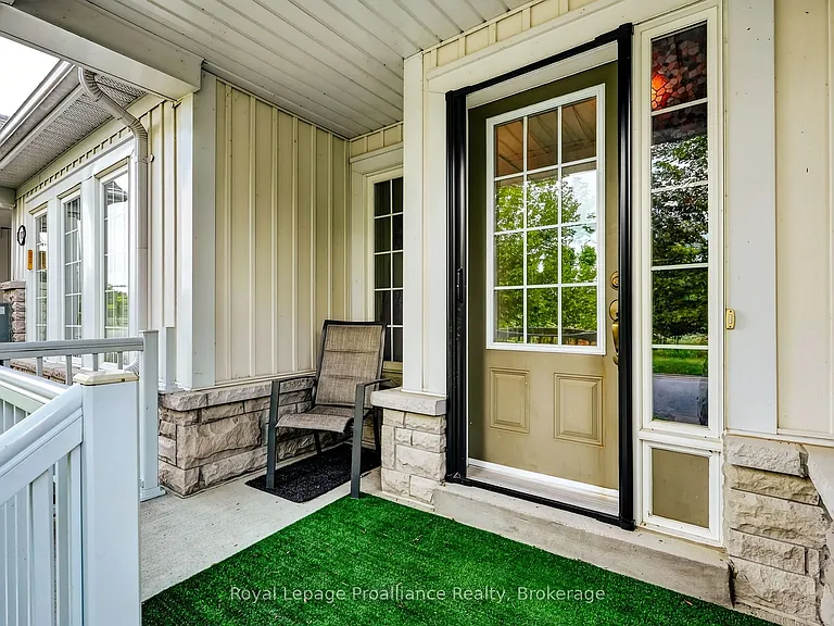835 Charles Wilson Pkwy — Photo 3